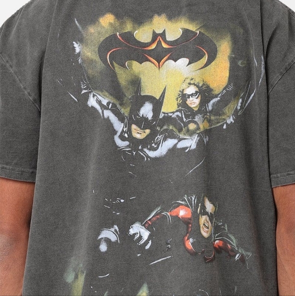 Culture Kings Heavyweight Vintage Batman and Robin Shirt - Picture 2 of 2